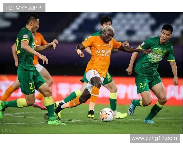 武汉篮球队在全国锦标赛积分榜上以89分稳居第一名，展现强劲实力